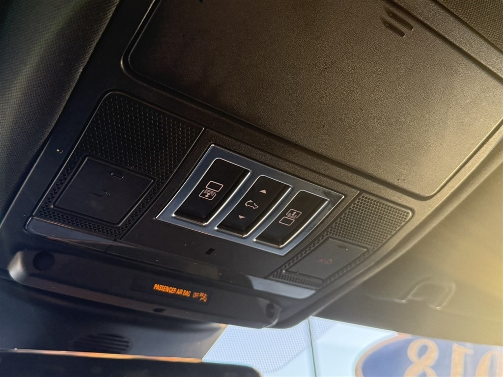 Land Rover Discovery HSE V6 Supercharged 2018