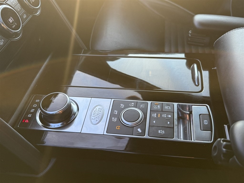 Land Rover Discovery HSE V6 Supercharged 2018