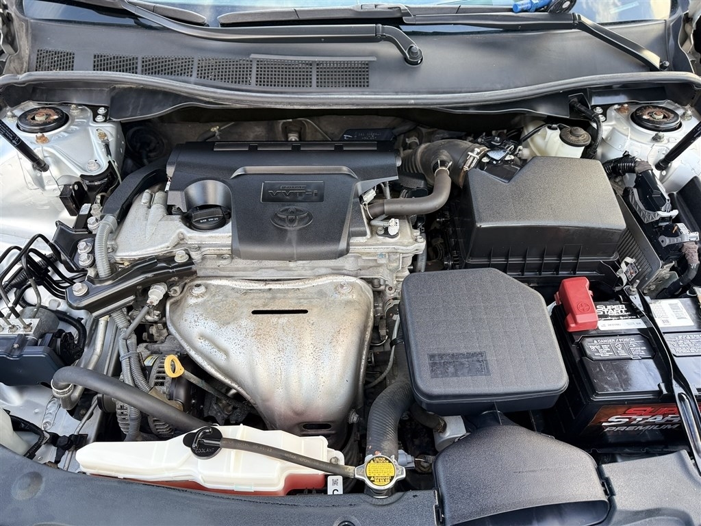 Toyota Camry 4dr Sdn I4 Auto XLE (Natl) 2013