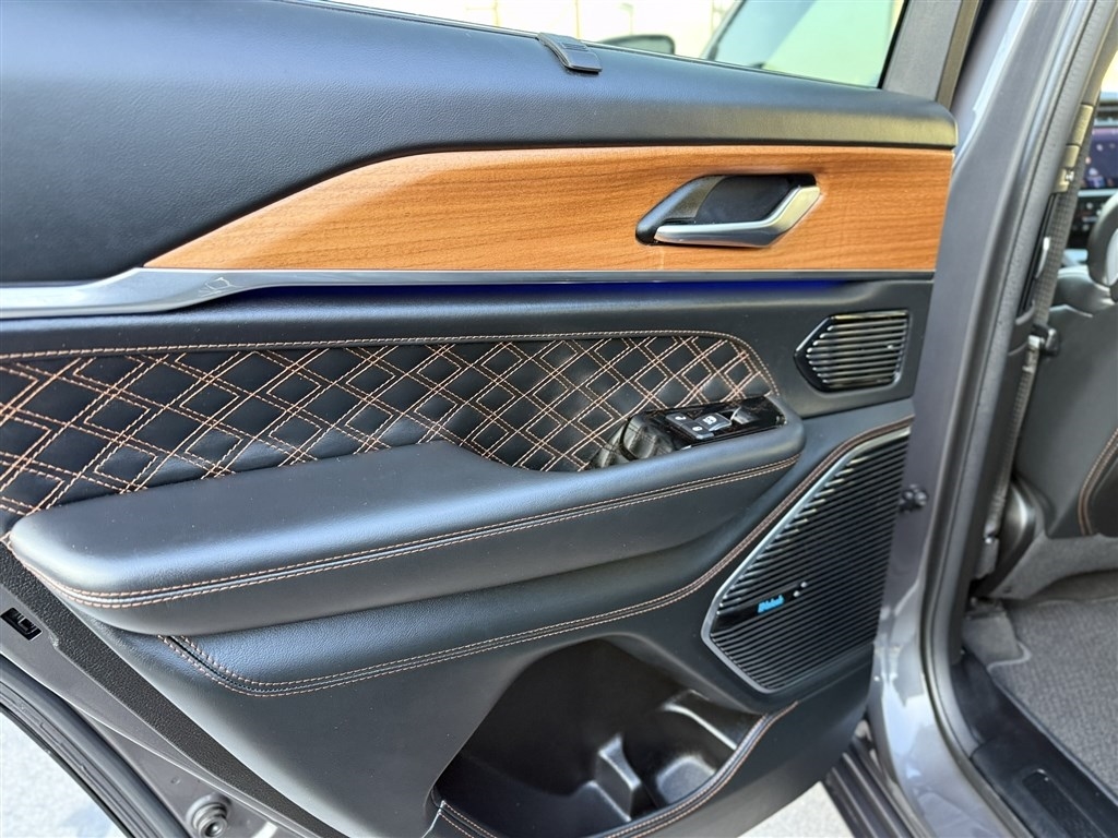 Jeep Grand Cherokee 4xe Summit Reserve 4x4 2022