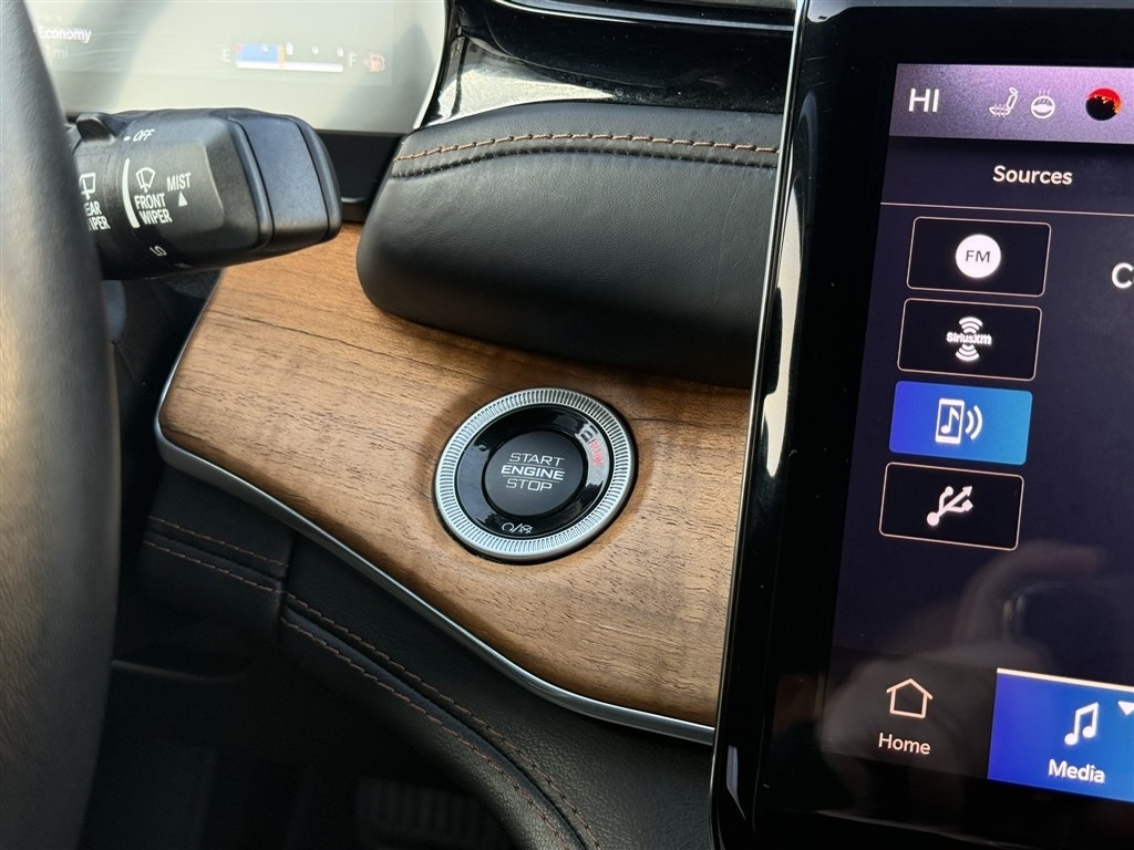 Jeep Grand Cherokee 4xe Summit Reserve 4x4 2022