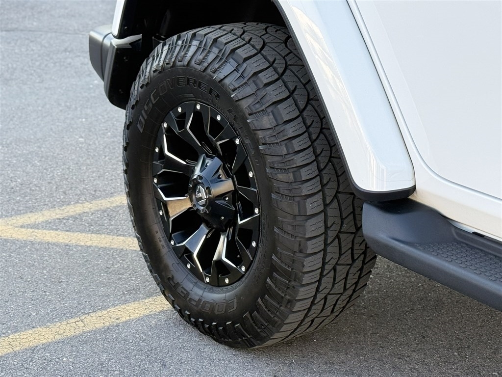 Jeep Wrangler 4xe Sahara 4x4 2023