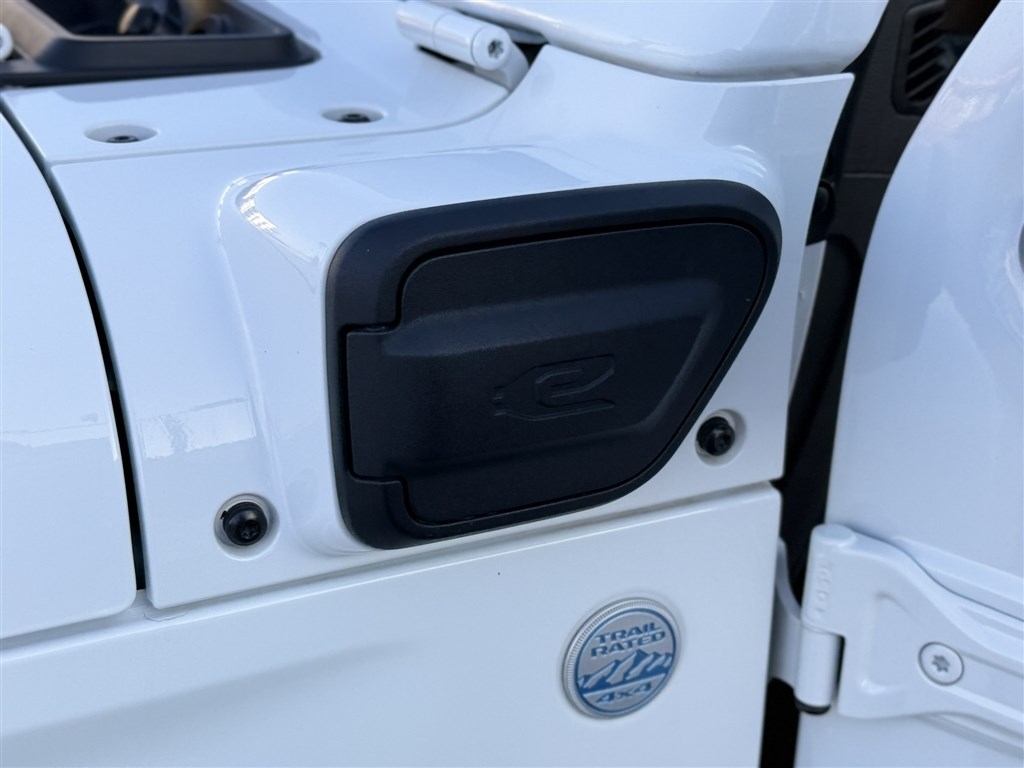 Jeep Wrangler 4xe Sahara 4x4 2023