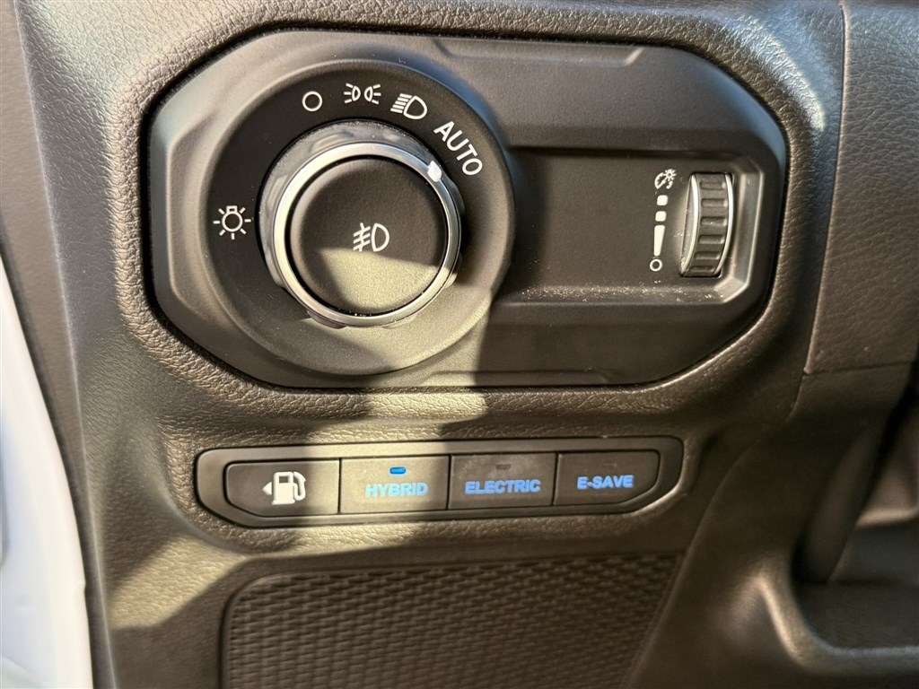 Jeep Wrangler 4xe Sahara 4x4 2023