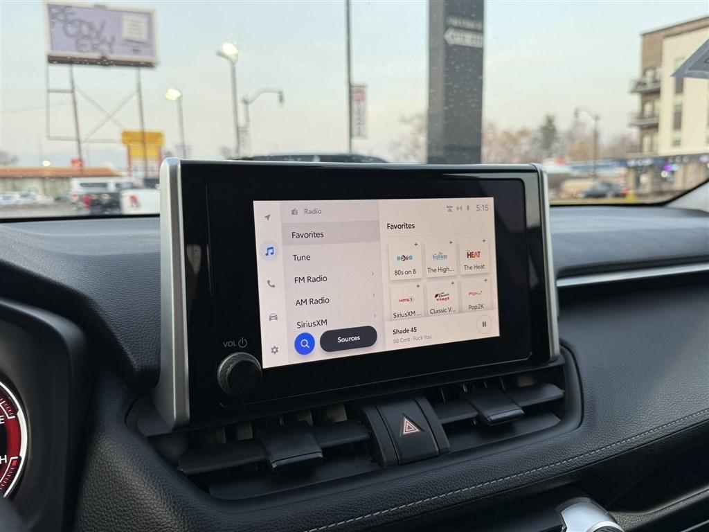 Toyota RAV4 LE AWD 2024