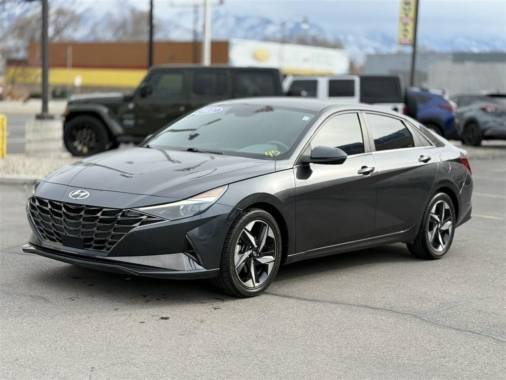 Hyundai Elantra SEL IVT 2022