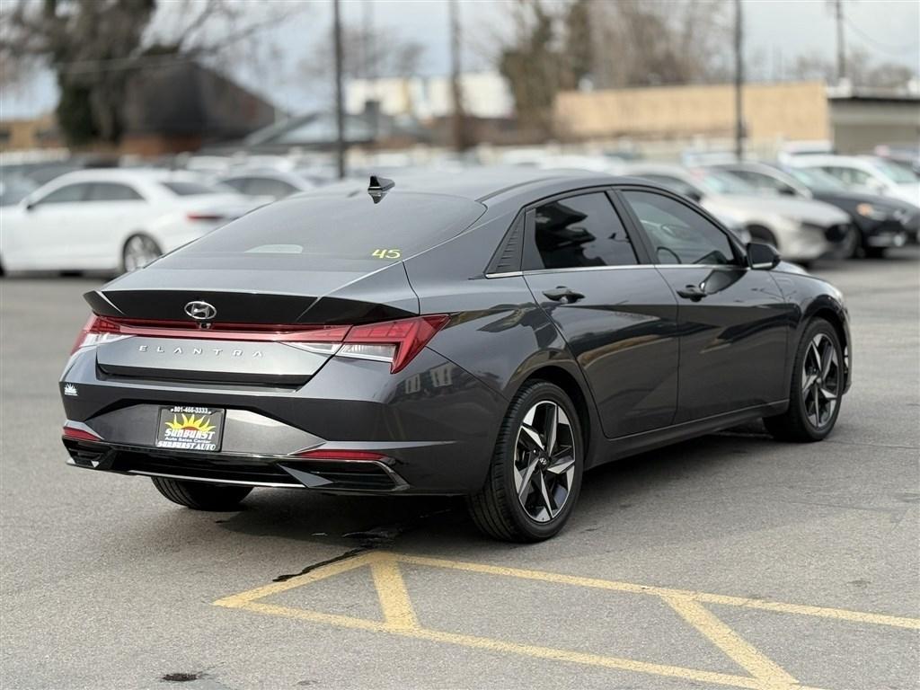 Hyundai Elantra SEL IVT 2022