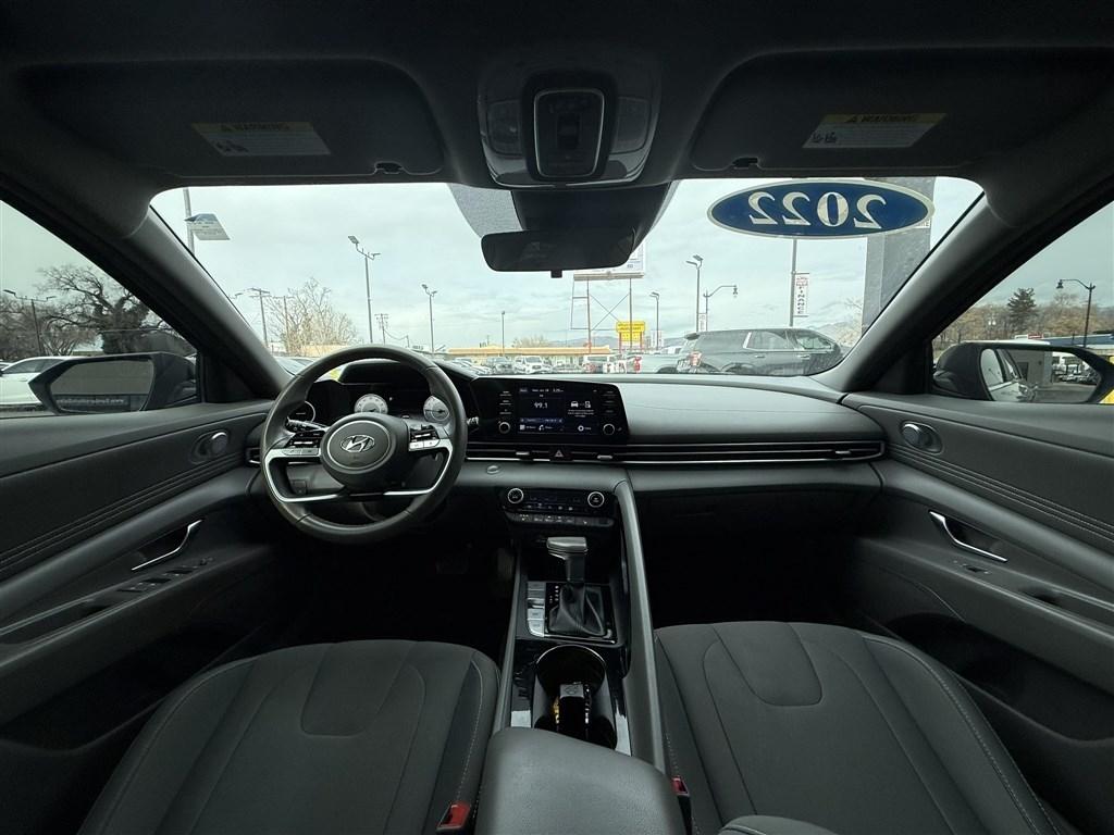 Hyundai Elantra SEL IVT 2022