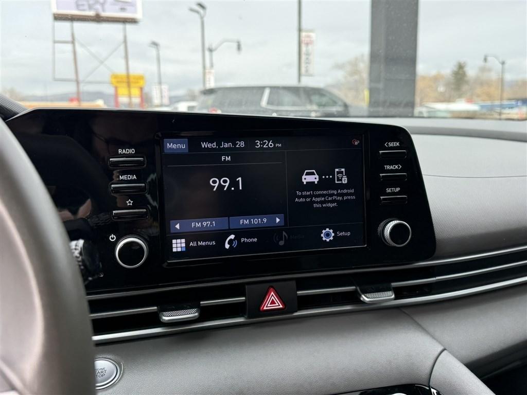 Hyundai Elantra SEL IVT 2022