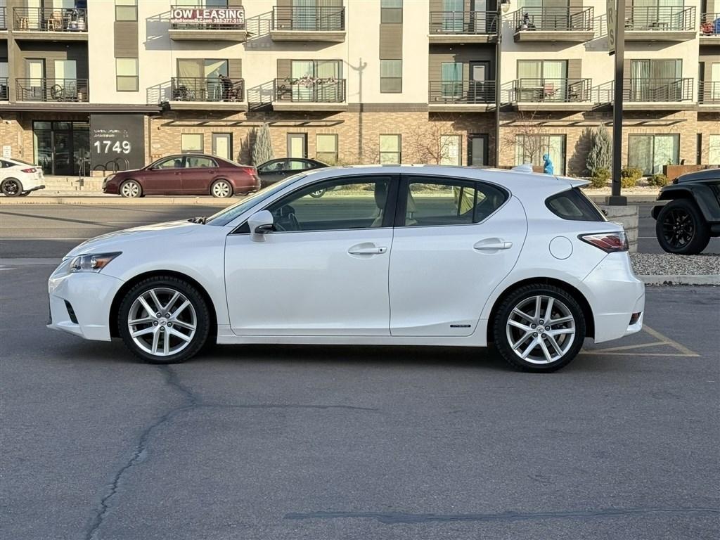 Lexus CT 200h Hybrid 2016