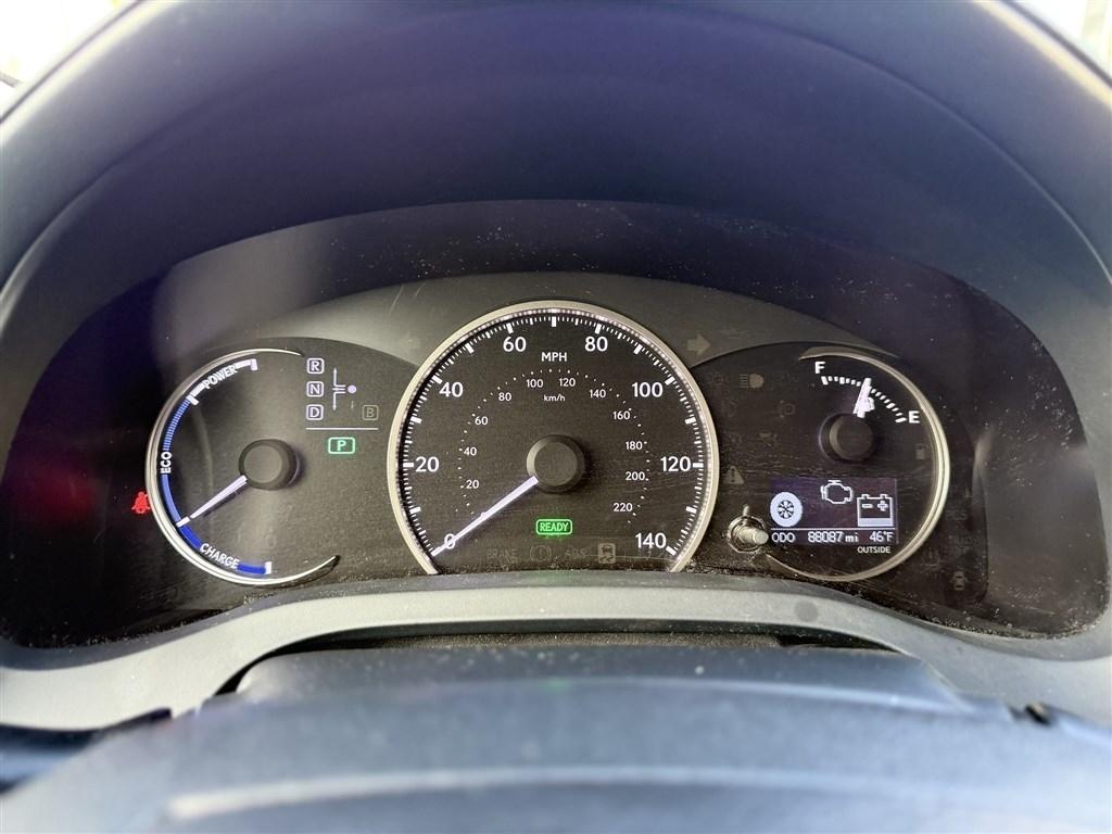 Lexus CT 200h Hybrid 2016