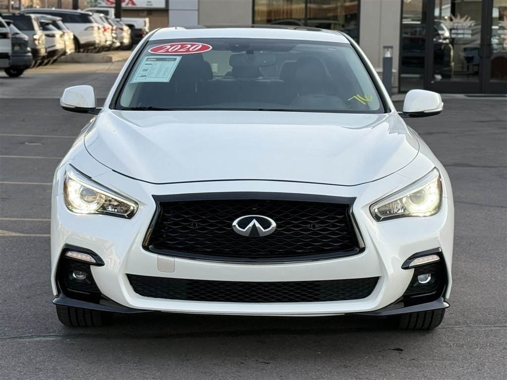 Infiniti Q50 3.0t LUXE AWD 2020