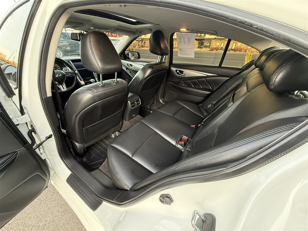 Infiniti Q50 3.0t LUXE AWD 2020