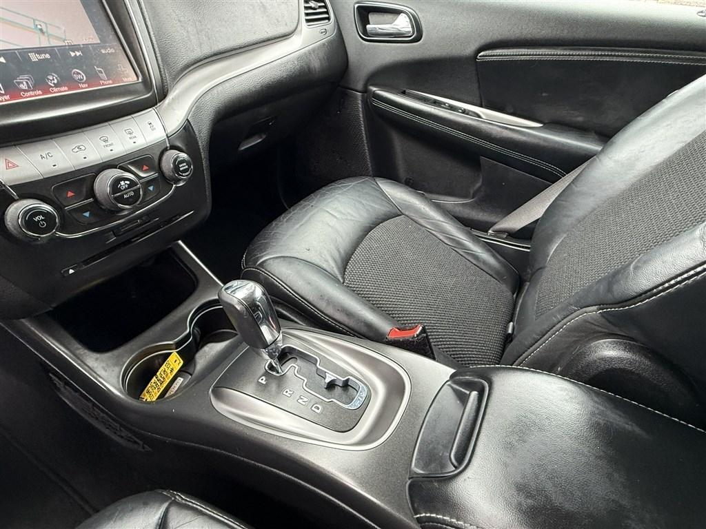 Dodge Journey Crossroad FWD 2015