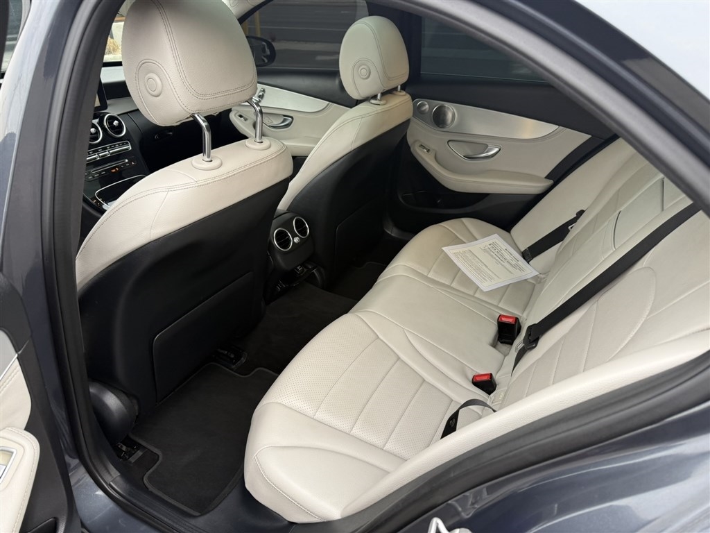 Mercedes-Benz C-Class C 300 4MATIC Sedan 2016