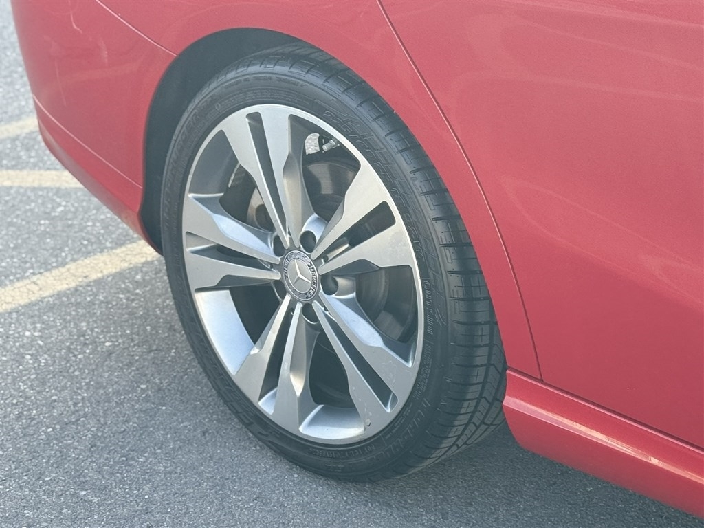 Mercedes-Benz CLA-Class 4dr Sdn CLA 250 FWD 2014