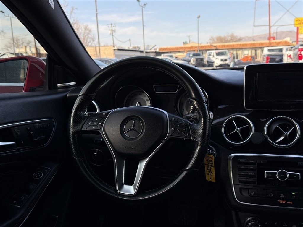 Mercedes-Benz CLA-Class 4dr Sdn CLA 250 FWD 2014