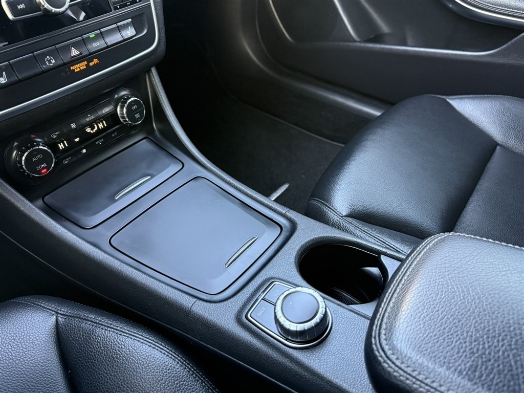 Mercedes-Benz CLA-Class 4dr Sdn CLA 250 FWD 2014