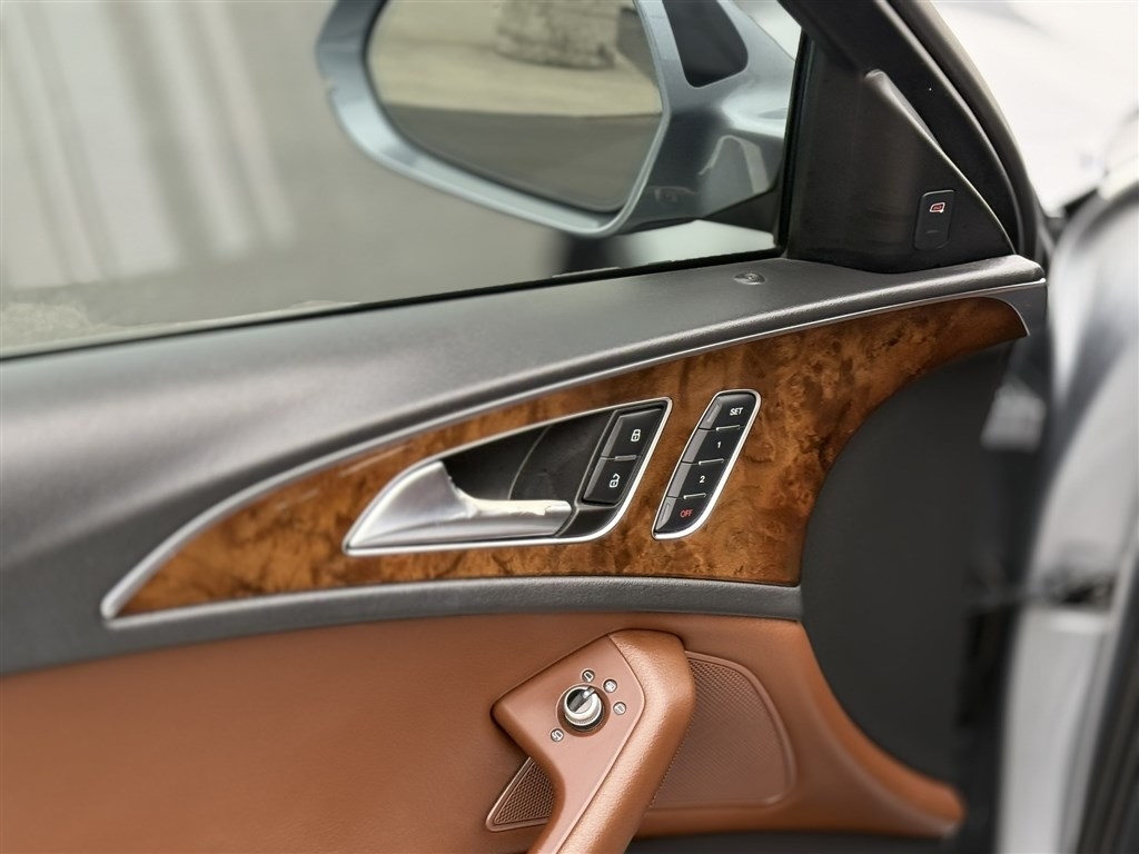 Audi A6 4dr Sdn quattro 2.0T Premium Plus 2016