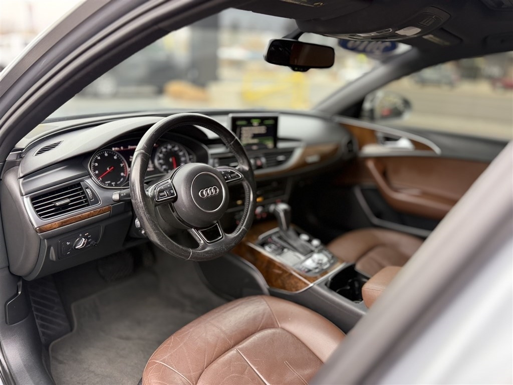 Audi A6 4dr Sdn quattro 2.0T Premium Plus 2016
