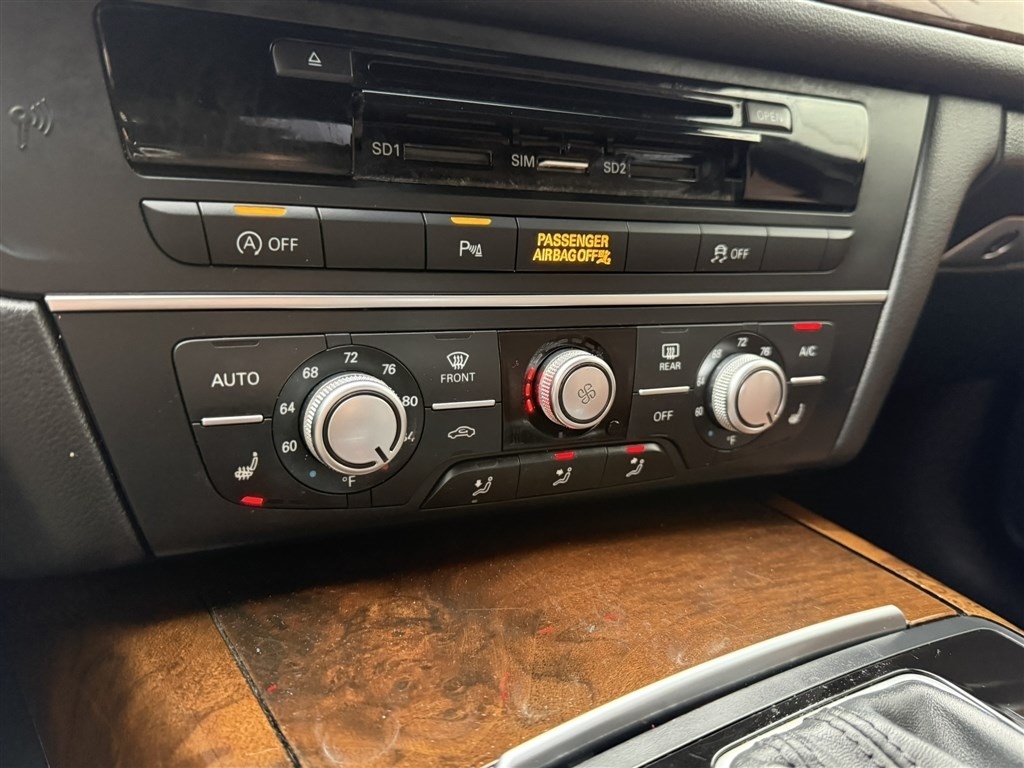 Audi A6 4dr Sdn quattro 2.0T Premium Plus 2016