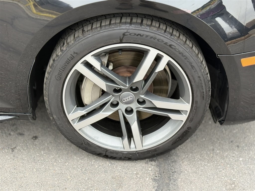 Audi A4 2.0 TFSI Tech Premium Plus S Tronic quattro AWD 2018