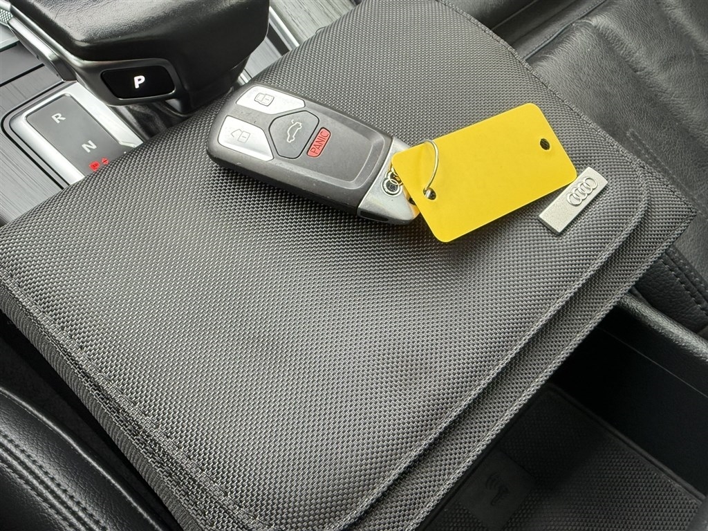 Audi A4 2.0 TFSI Tech Premium Plus S Tronic quattro AWD 2018