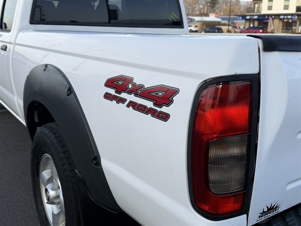 Nissan Frontier 4WD XE Crew Cab V6 Auto LB 2002