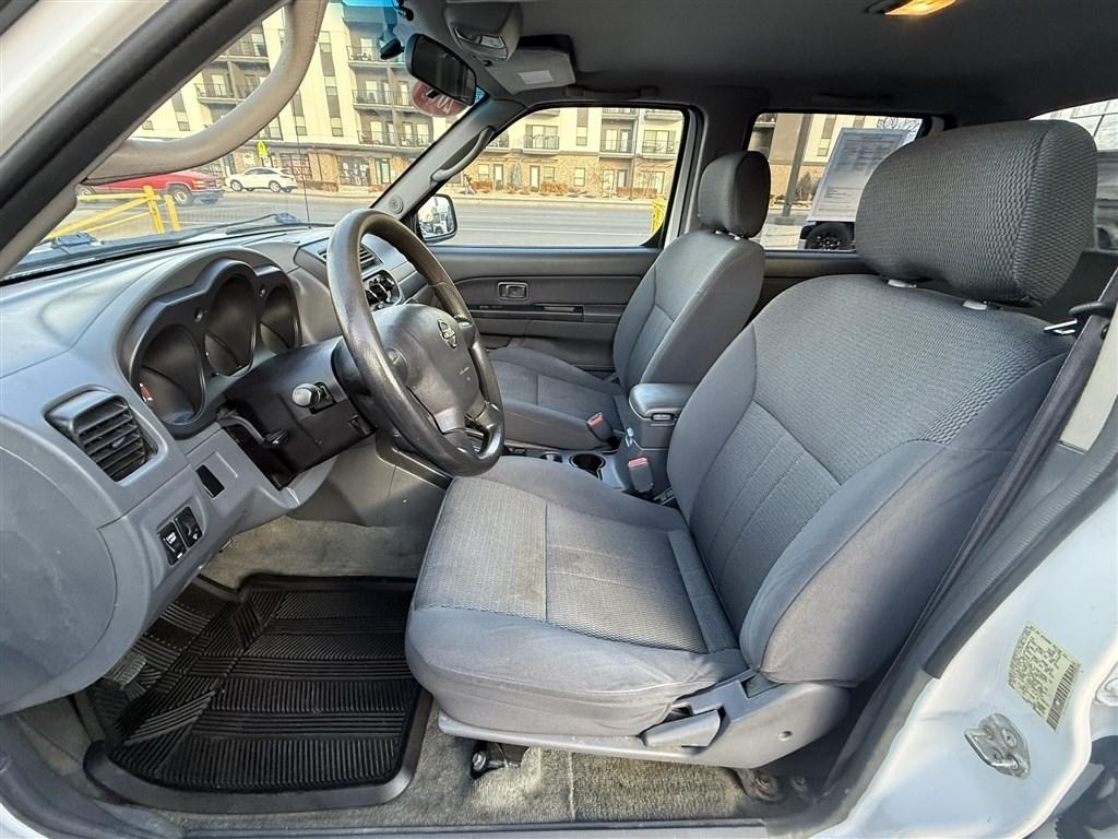 Nissan Frontier 4WD XE Crew Cab V6 Auto LB 2002