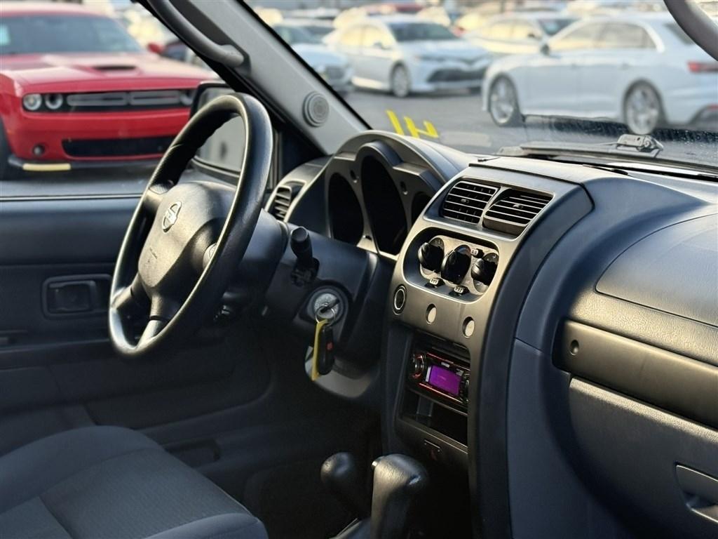 Nissan Frontier 4WD XE Crew Cab V6 Auto LB 2002