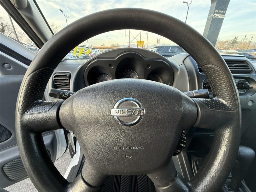 Nissan Frontier 4WD XE Crew Cab V6 Auto LB 2002