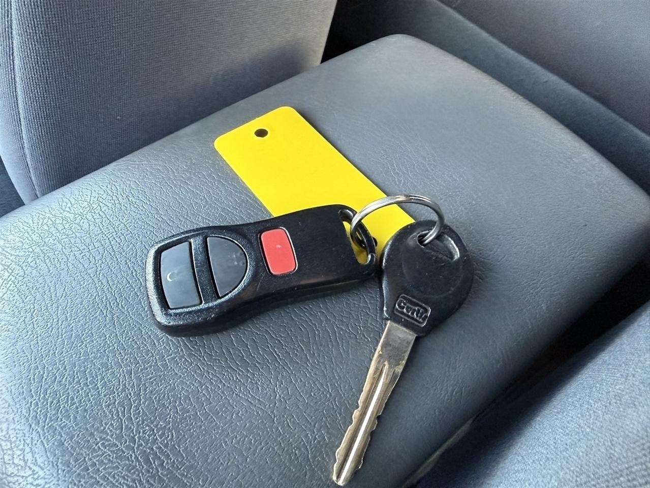 Nissan Frontier 4WD XE Crew Cab V6 Auto LB 2002