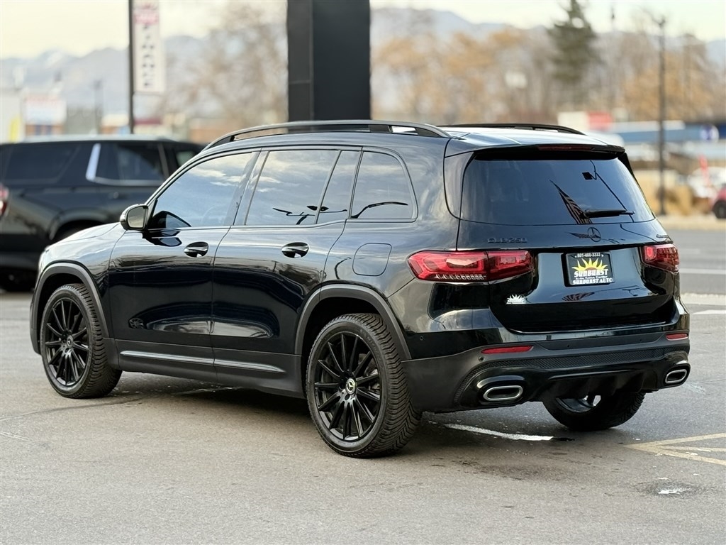 Mercedes-Benz GLB GLB 250 4MATIC SUV 2022