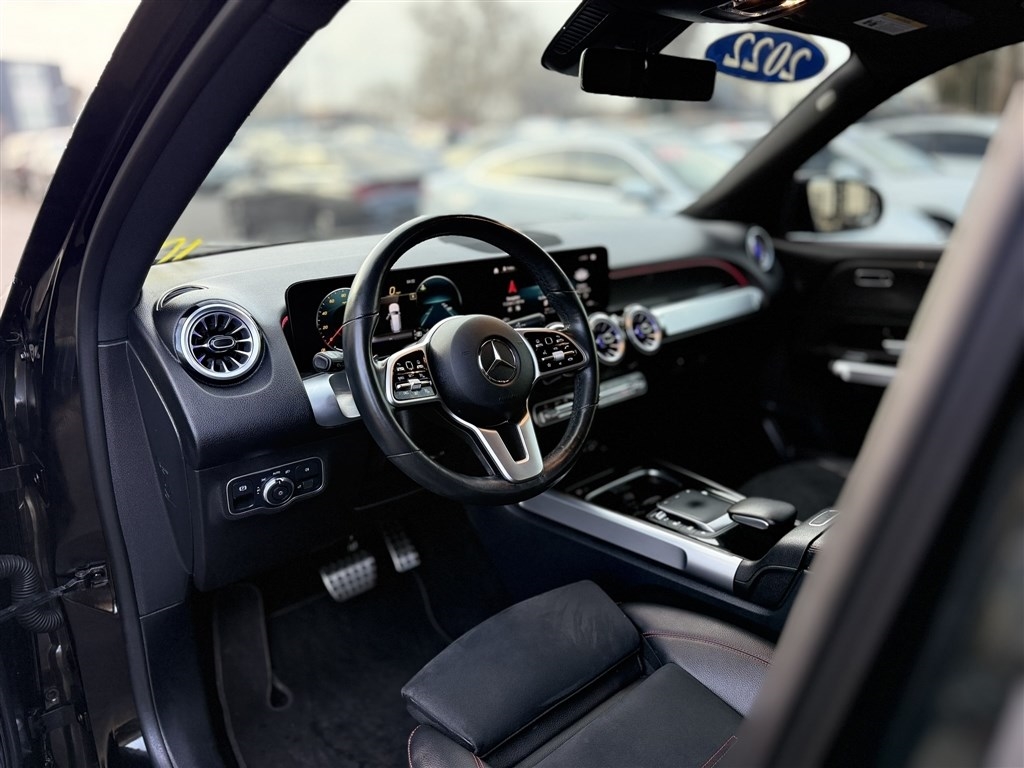 Mercedes-Benz GLB GLB 250 4MATIC SUV 2022