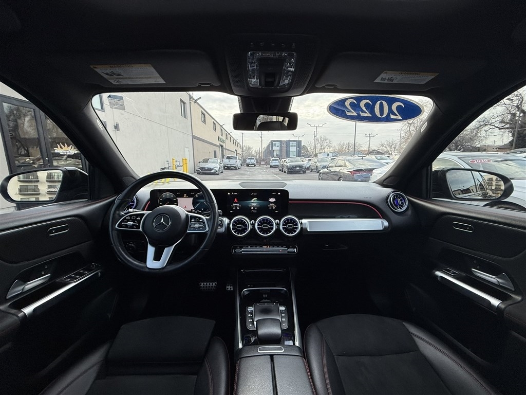 Mercedes-Benz GLB GLB 250 4MATIC SUV 2022