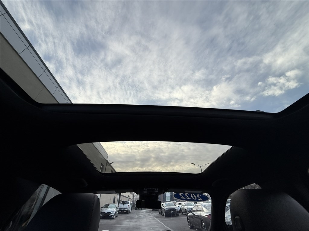 Mercedes-Benz GLB GLB 250 4MATIC SUV 2022