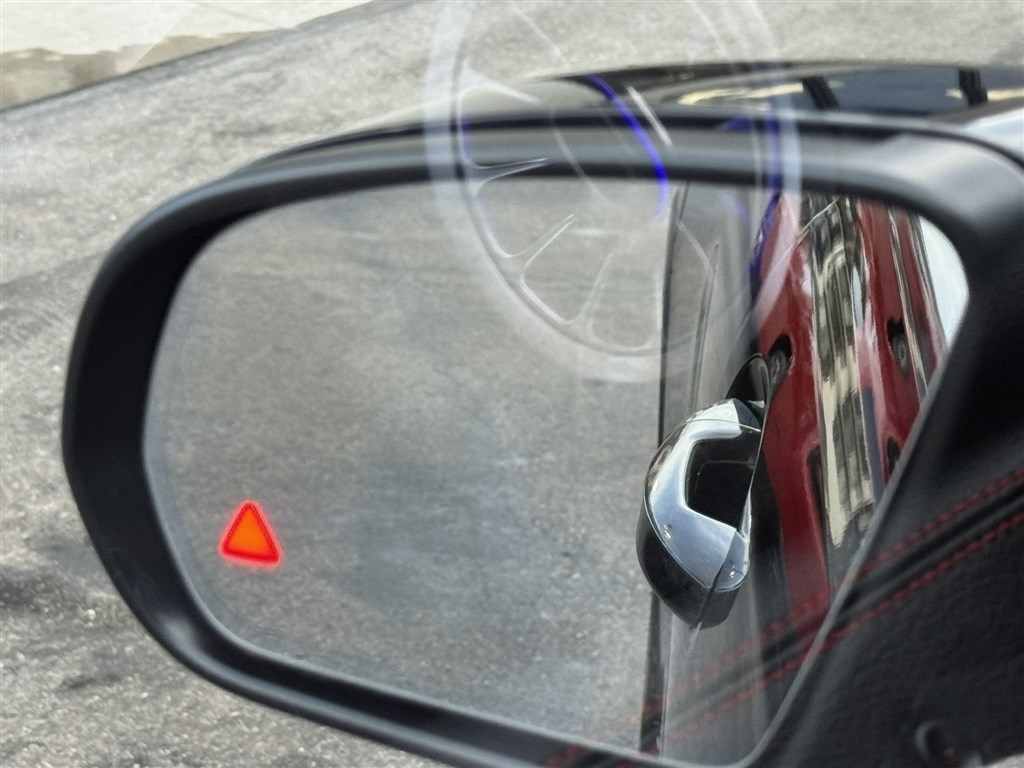 Mercedes-Benz GLB GLB 250 4MATIC SUV 2022