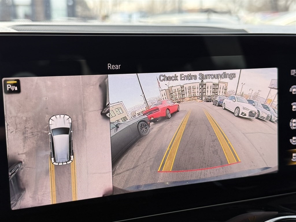 Mercedes-Benz GLB GLB 250 4MATIC SUV 2022