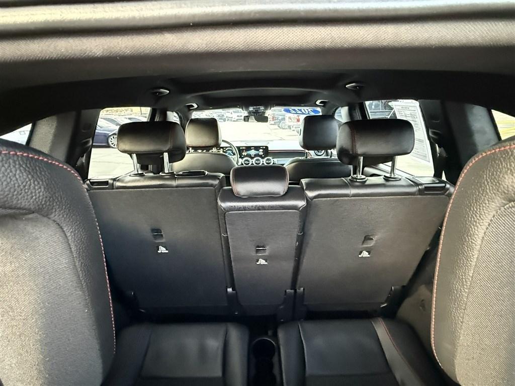 Mercedes-Benz GLB GLB 250 4MATIC SUV 2022