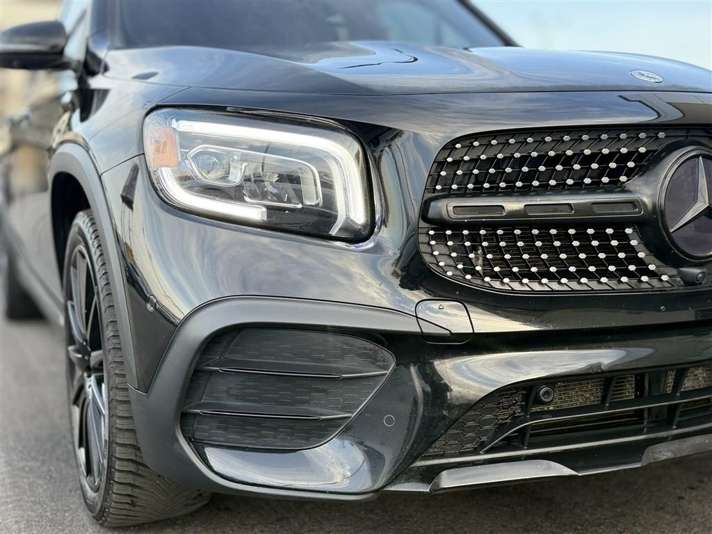 Mercedes-Benz GLB GLB 250 4MATIC SUV 2022
