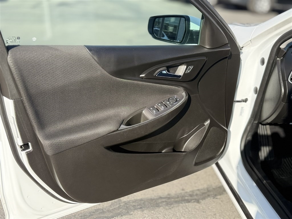 Chevrolet Malibu 4dr Sdn 1LT 2023