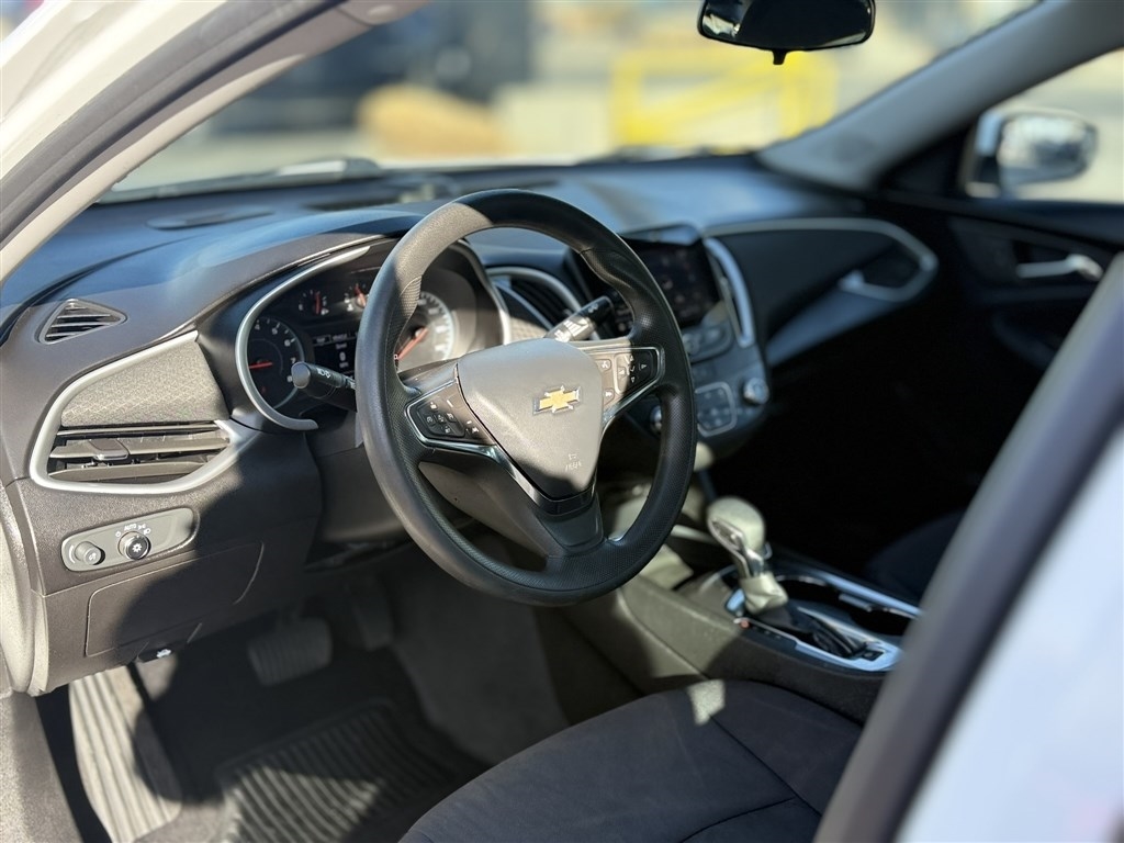 Chevrolet Malibu 4dr Sdn 1LT 2023