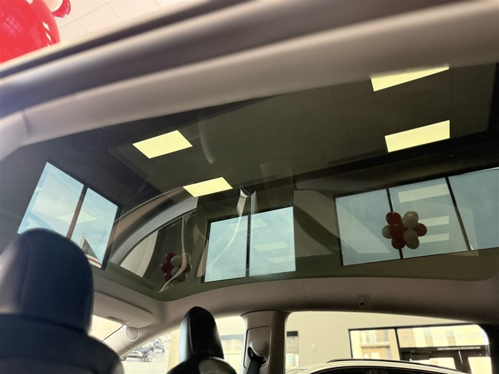 Tesla Model Y Long Range AWD 2023