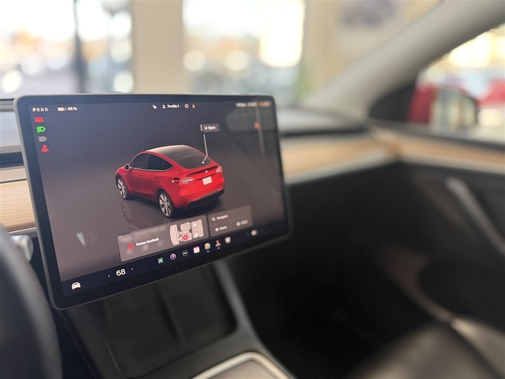 Tesla Model Y Long Range AWD 2023