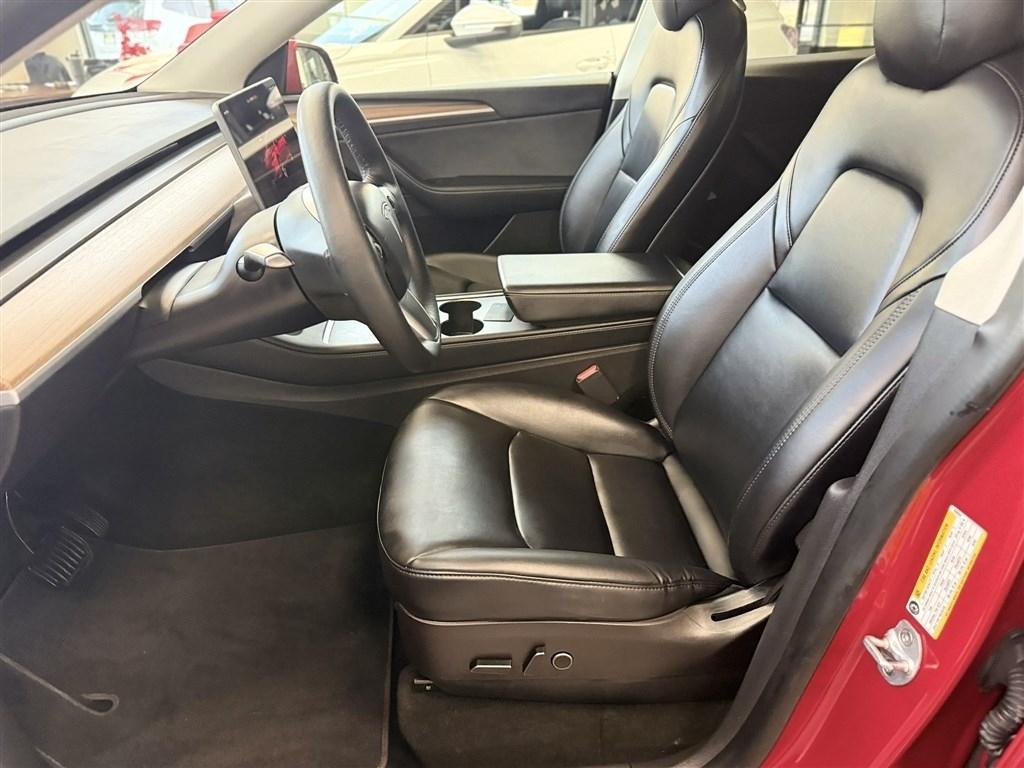 Tesla Model Y Long Range AWD 2023