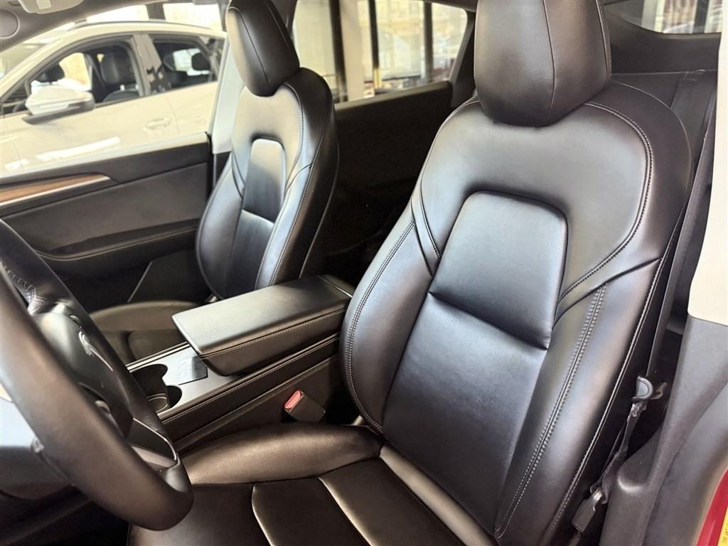 Tesla Model Y Long Range AWD 2023