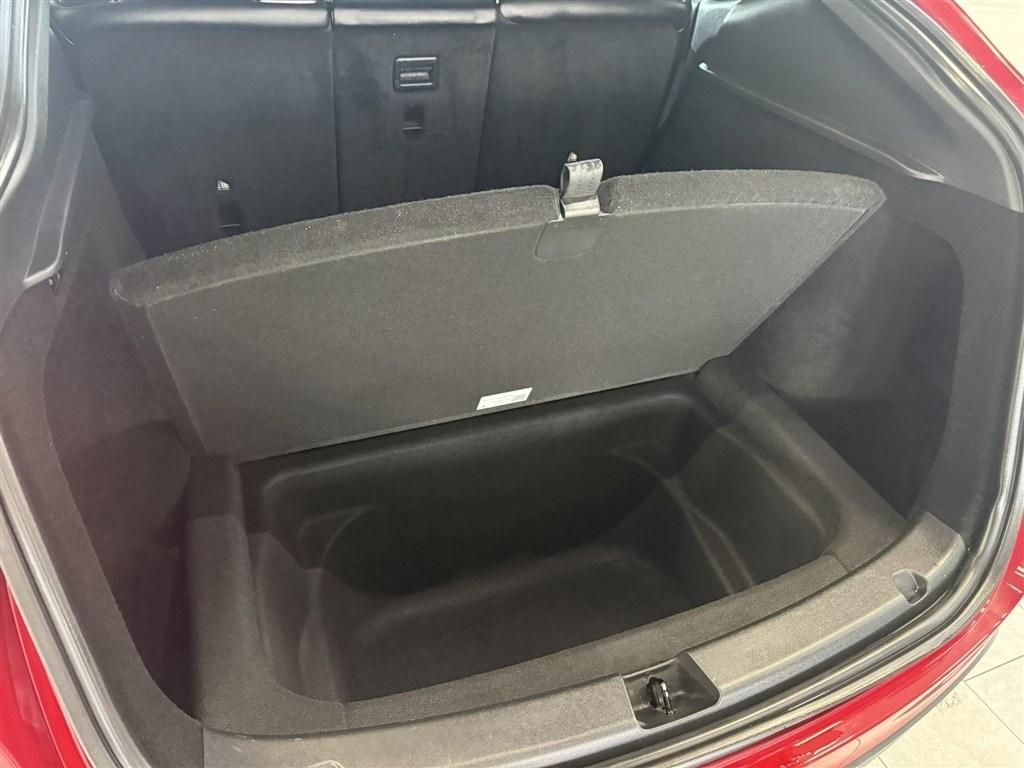 Tesla Model Y Long Range AWD 2023