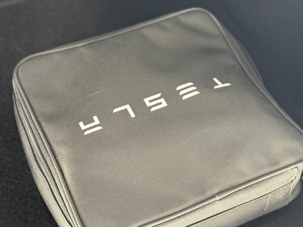 Tesla Model Y Long Range AWD 2023