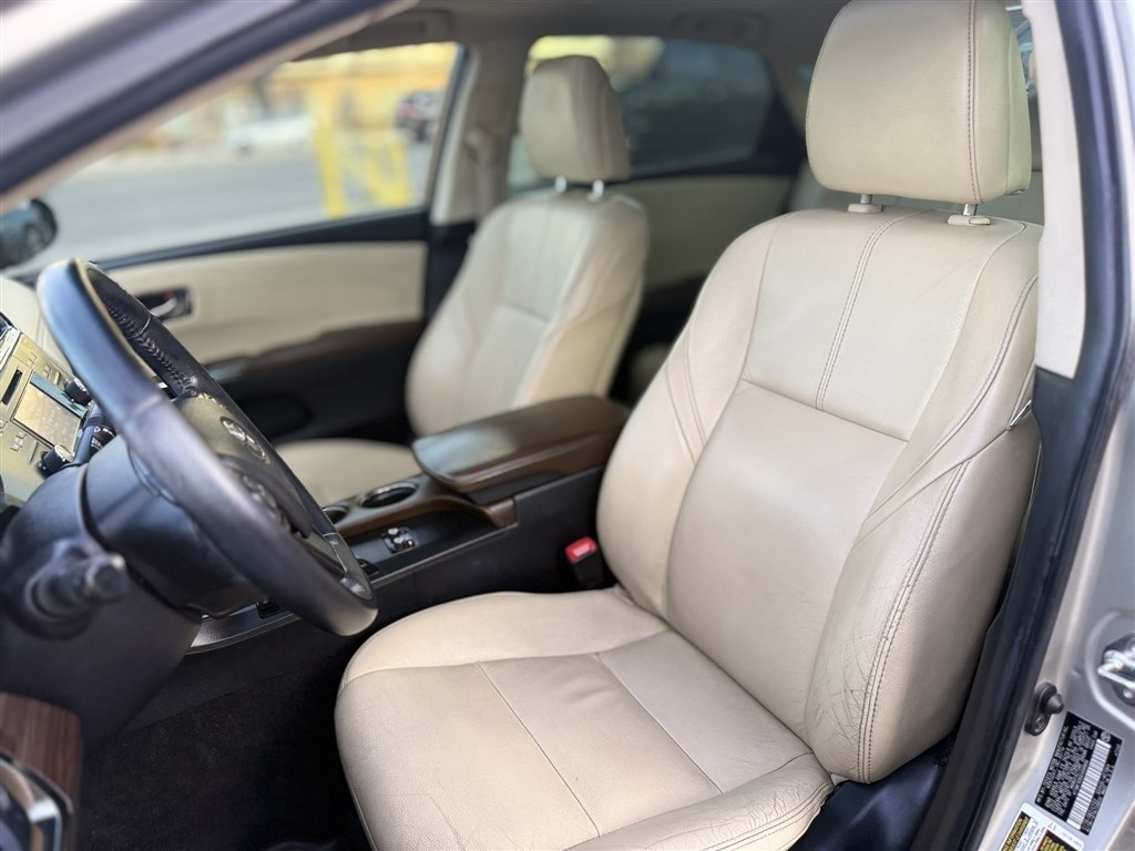 Toyota Avalon 4dr Sdn XLE Premium (Natl) 2014