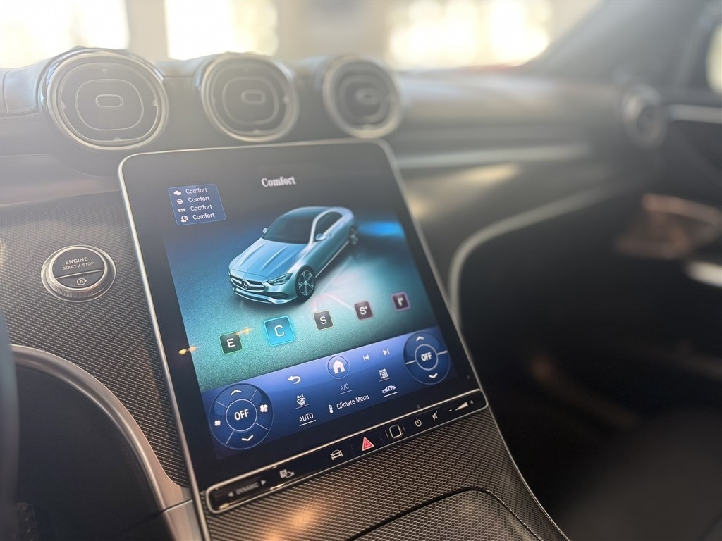 Mercedes-Benz C-Class C 300 4MATIC Sedan 2022